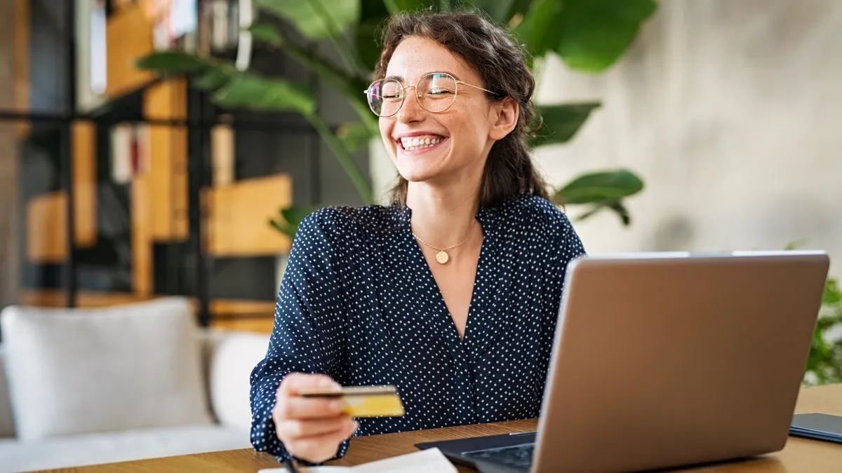 How You Can Improve Your Credit Score Using Credit Cards Wisely - featured